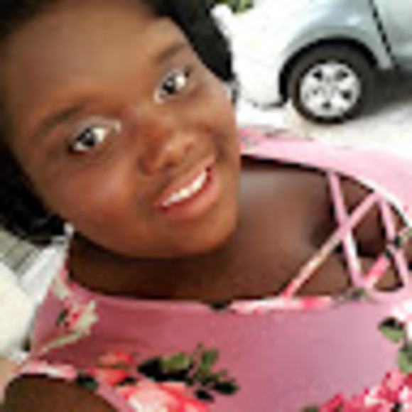 Meet your Posher, Jossica - Picture 1 of 1